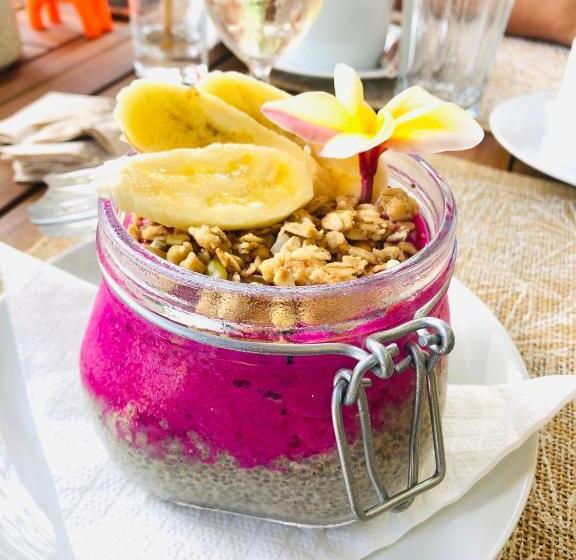 تختخواب و صبحانه The Good Life Eco Lodges Serenity & Wellness Resort Adult Only