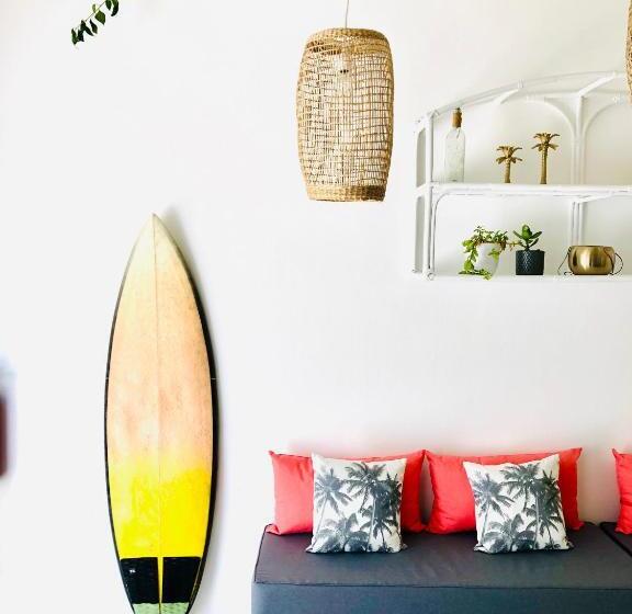 تختخواب و صبحانه The Good Life Eco Lodges Serenity & Wellness Resort Adult Only