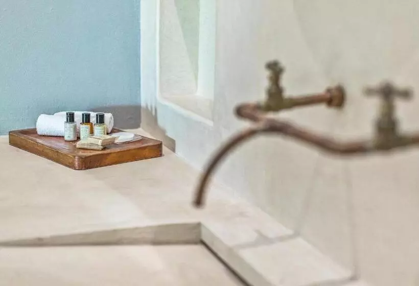 هتل Zenses Wellness And Yoga Resort  Adults Only