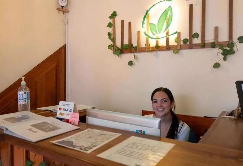 ペンション Candileja Hostel