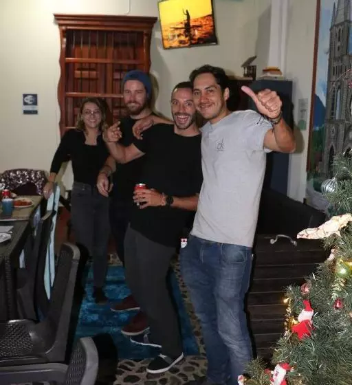 ペンション Candileja Hostel