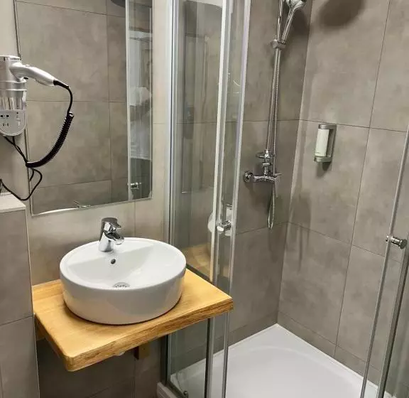 Majatalo Penzion Glogar