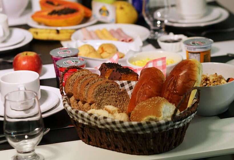 פנסיון Pousada Germanica