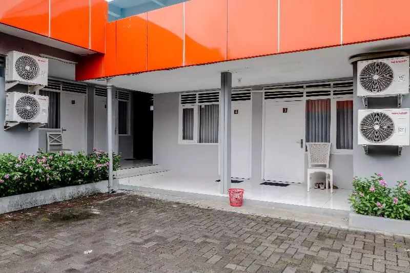 ペンション Ratu Guesthouse