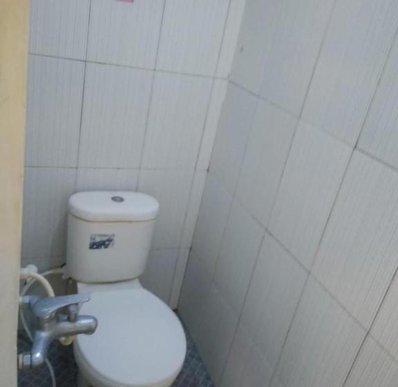 Pensione Ratu Guesthouse