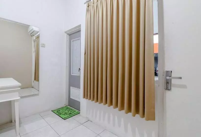 ペンション Ratu Guesthouse
