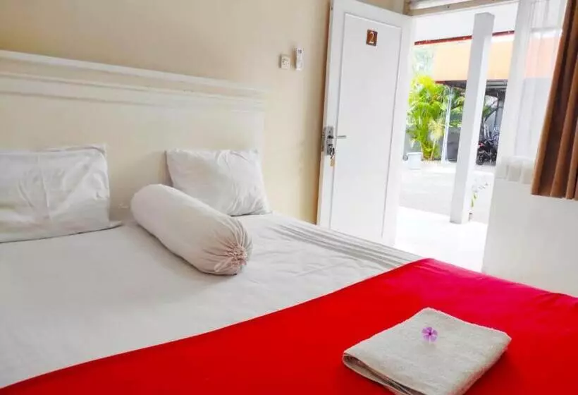 ペンション Ratu Guesthouse