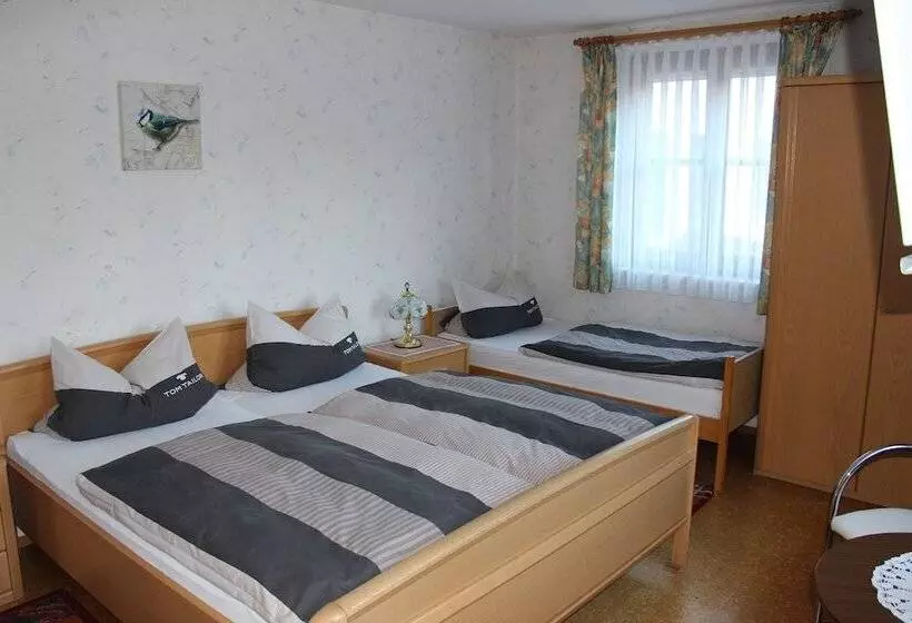 Retkeilymaja Landgasthof Zur Tenne