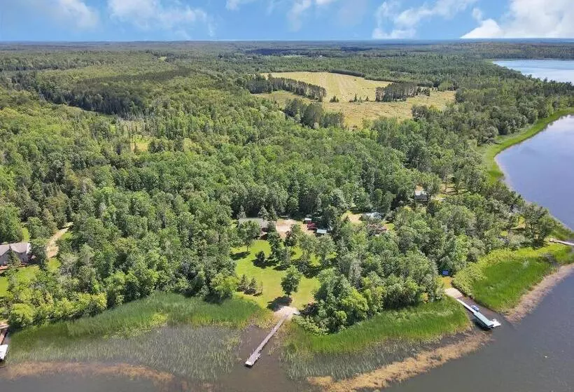 Blue Moon Resort & Motel