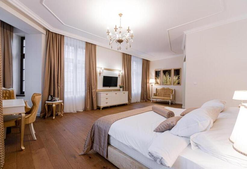 Hotel Michael S Palace