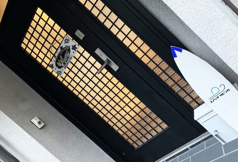 Enoshima Living  Hostel