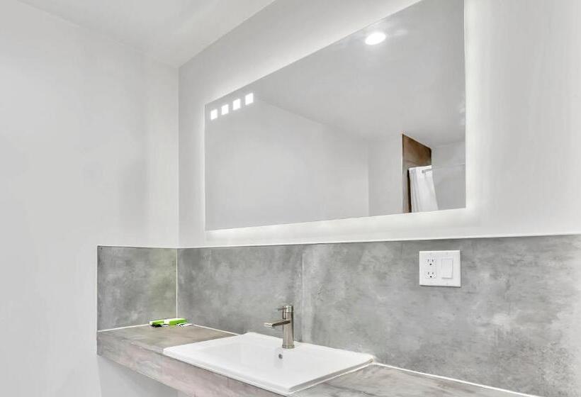 汽车旅馆  Exclusivo Inn And Suites