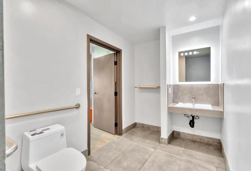 汽车旅馆  Exclusivo Inn And Suites