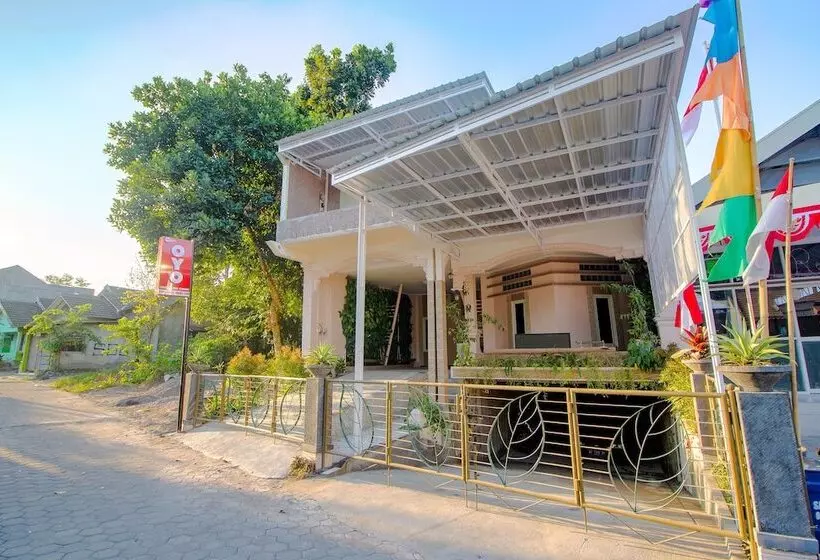 Retkeilymaja Pondok Damai Syariah By Oyo Rooms