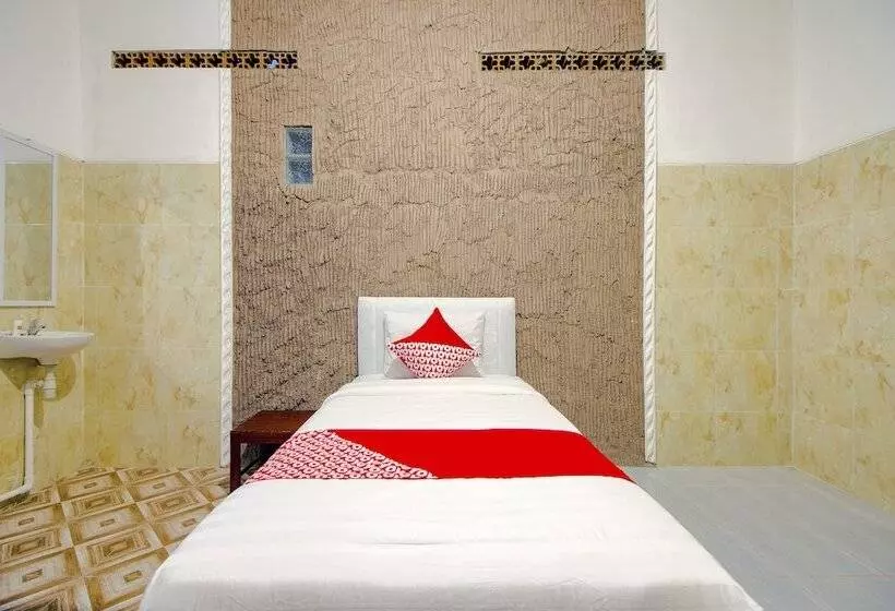 Retkeilymaja Pondok Damai Syariah By Oyo Rooms