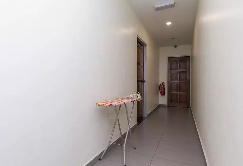Bluewater Hotel 2 By Oyo Rooms