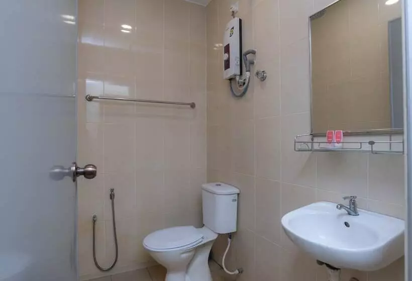 Bluewater Hotel 2 By Oyo Rooms