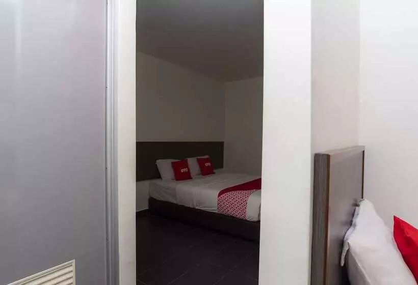 Bluewater Hotel 2 By Oyo Rooms