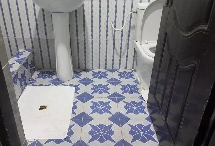 Bright Hotel & Suites