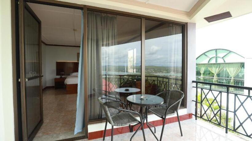 Hotell Bohol Plaza Mountain Resort And Restaurant