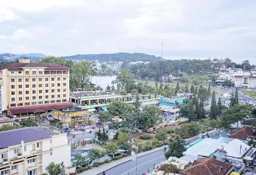 هتل Hoang Minh Chau