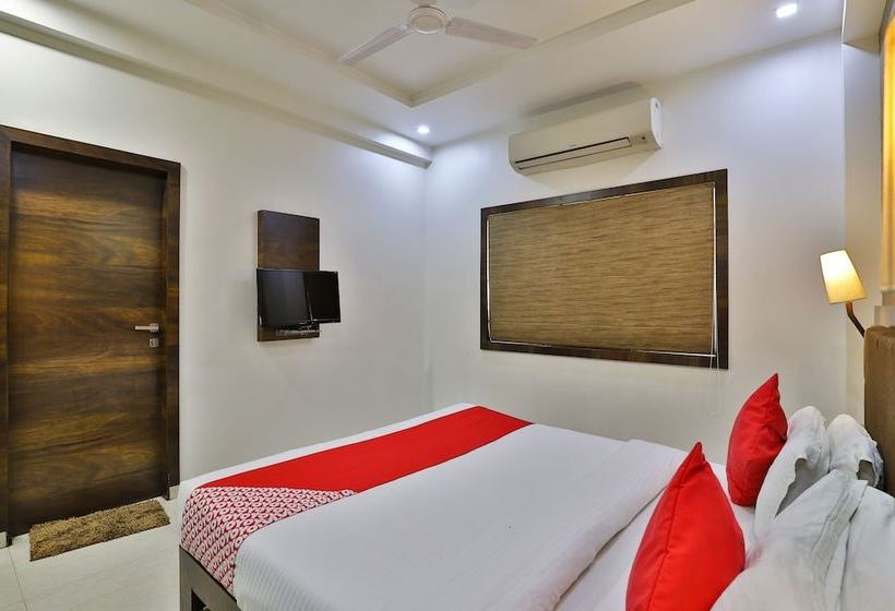 Hotel Radhe By Oyo Rooms