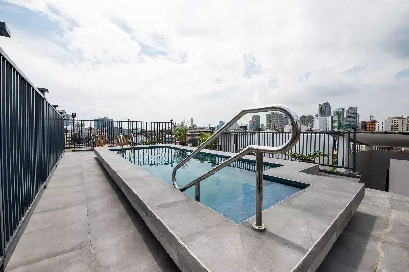 ホテル Super Capital O 232 Premium Nest Nano Suites Fort