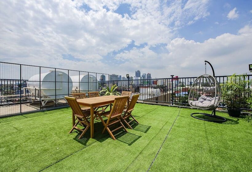 هتل Super Capital O 232 Premium Nest Nano Suites Fort