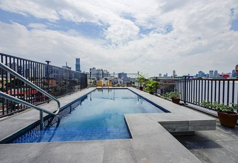 هتل Super Capital O 232 Premium Nest Nano Suites Fort