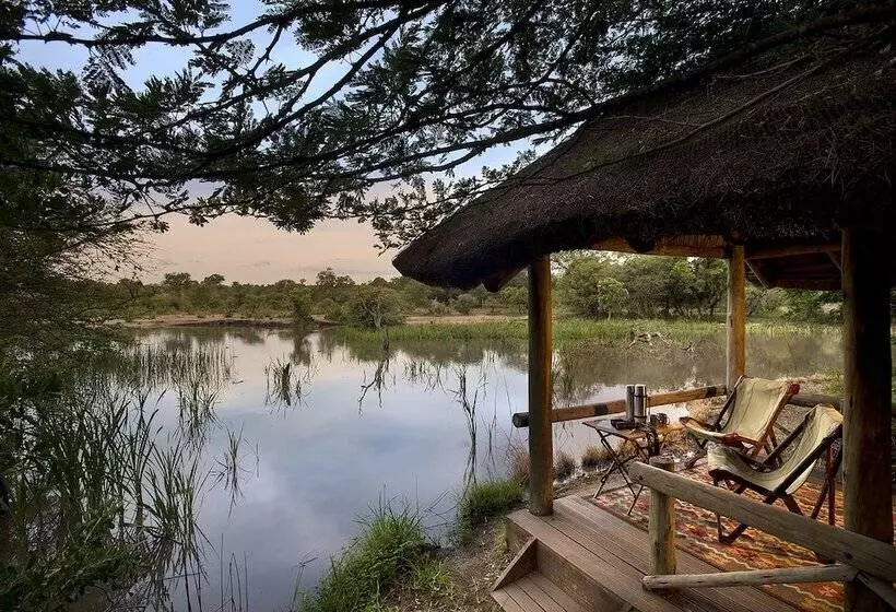 Hotelli Tanda Tula Safari Camp