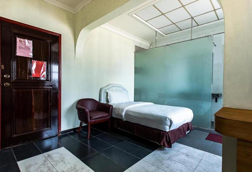 בית מלון כפרי The Dream