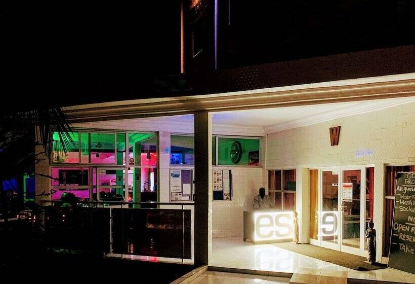 호텔 Woodpecker Resort