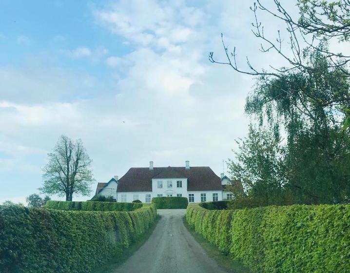 Lehnshøj Bed & Breakfast