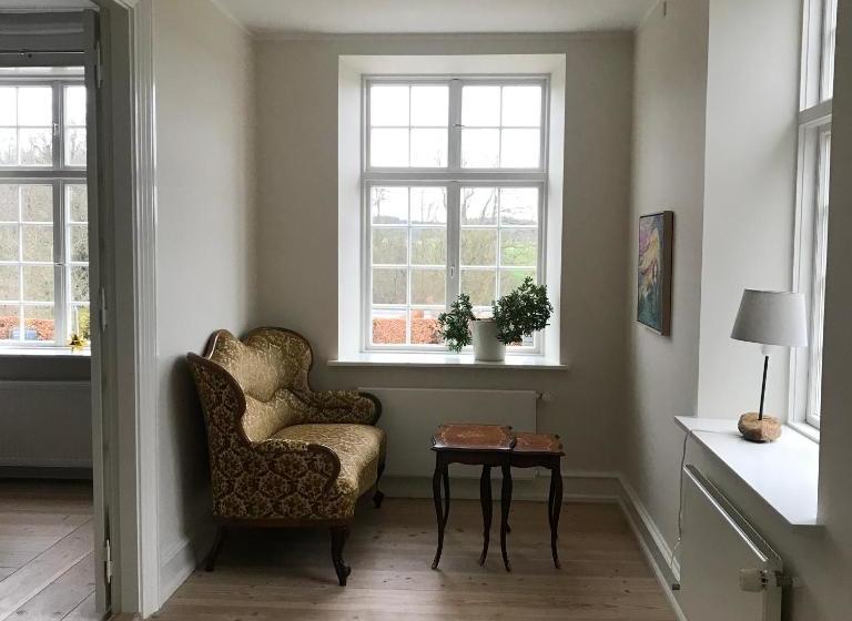 Lehnshøj Bed & Breakfast