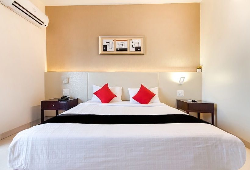 Hotell Capital O 37016  Patiala House