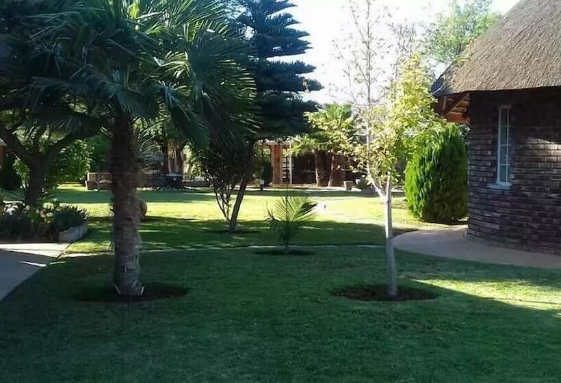 هتل Manong Game Lodge