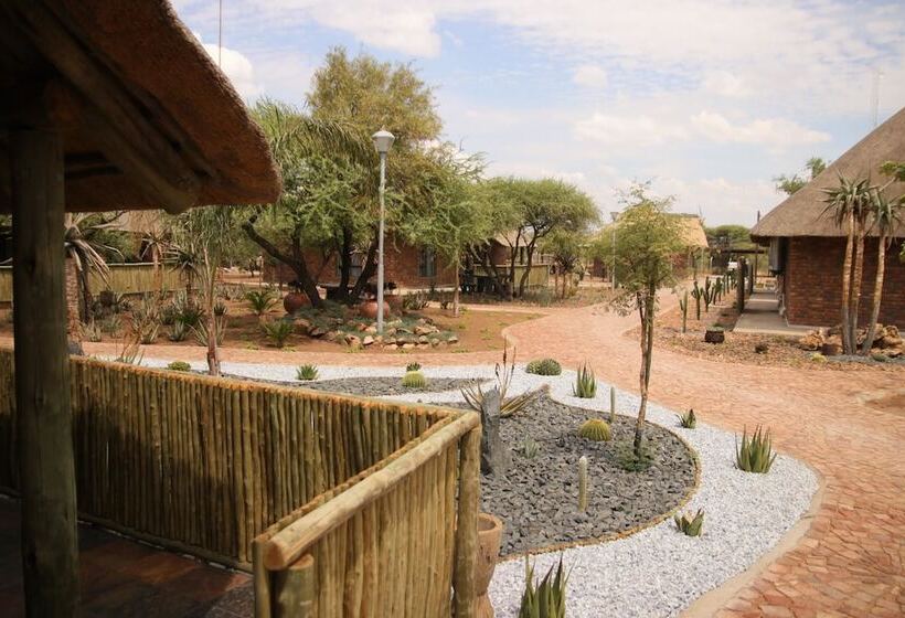 هتل Manong Game Lodge