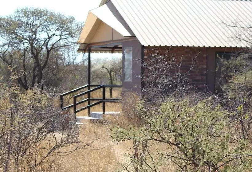 هتل Manong Game Lodge