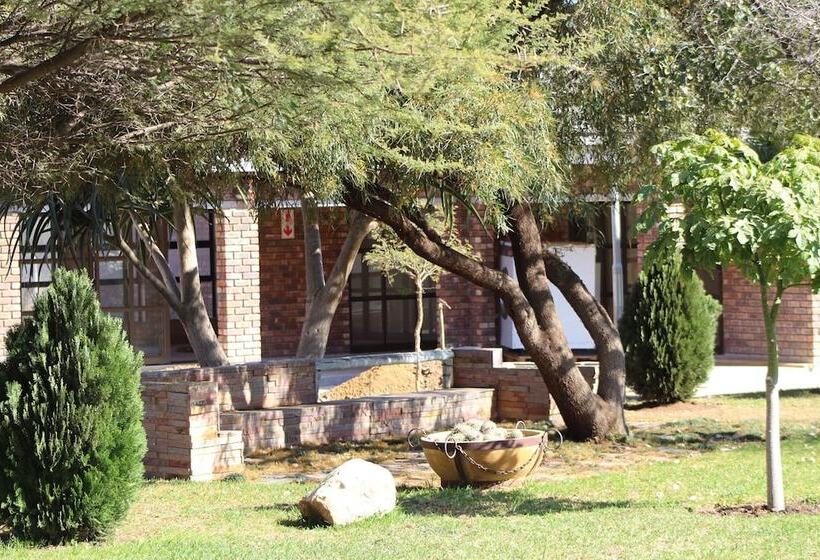 هتل Manong Game Lodge