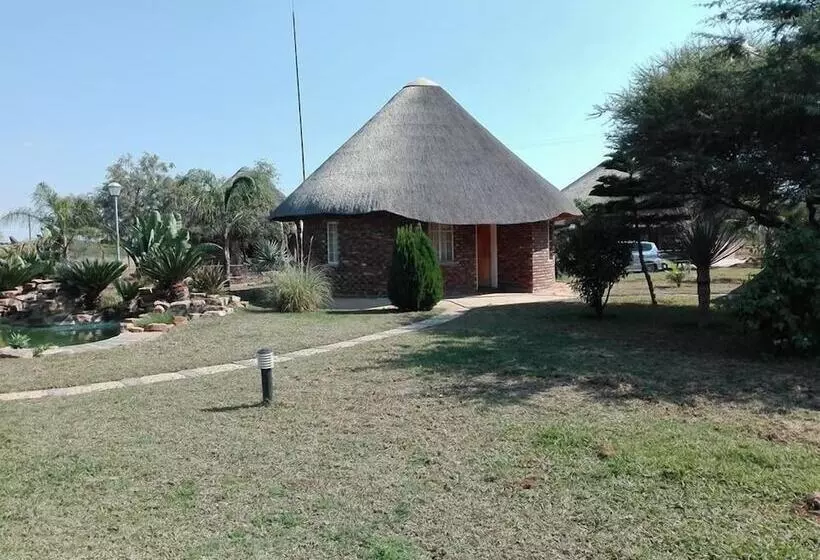 هتل Manong Game Lodge