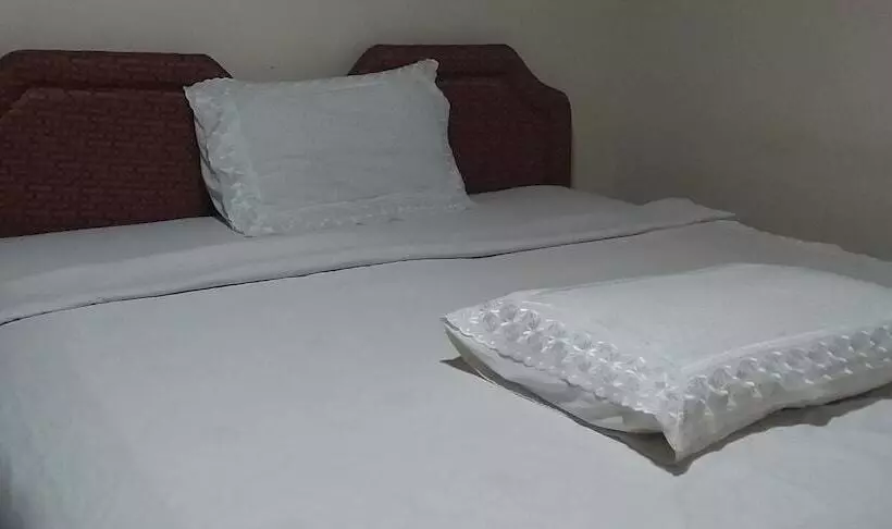 هتل Plata Guest House