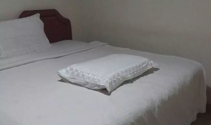 هتل Plata Guest House