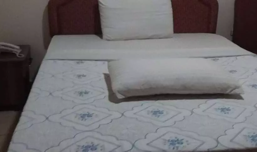 هتل Plata Guest House