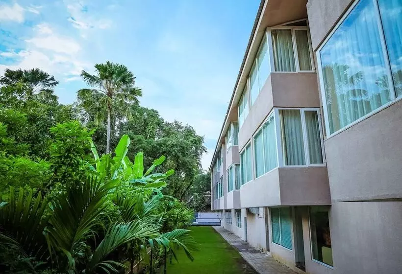 Hotelli Regent Laguna