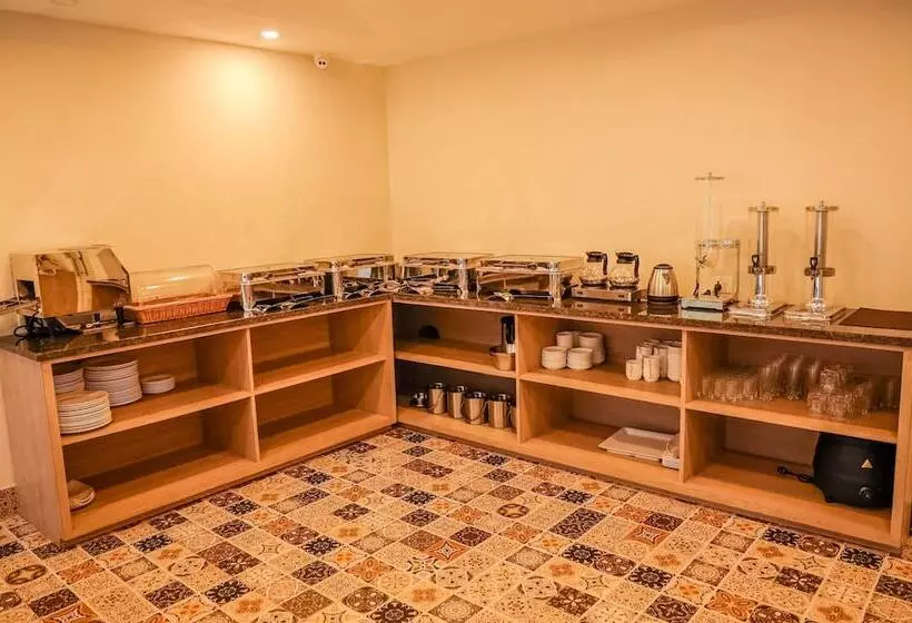 Hotelli Regent Laguna