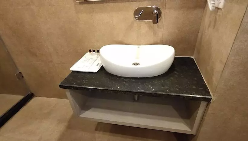 Hotelli Regent Laguna