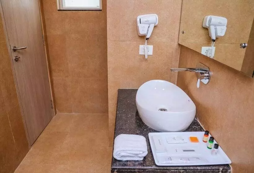 Hotelli Regent Laguna