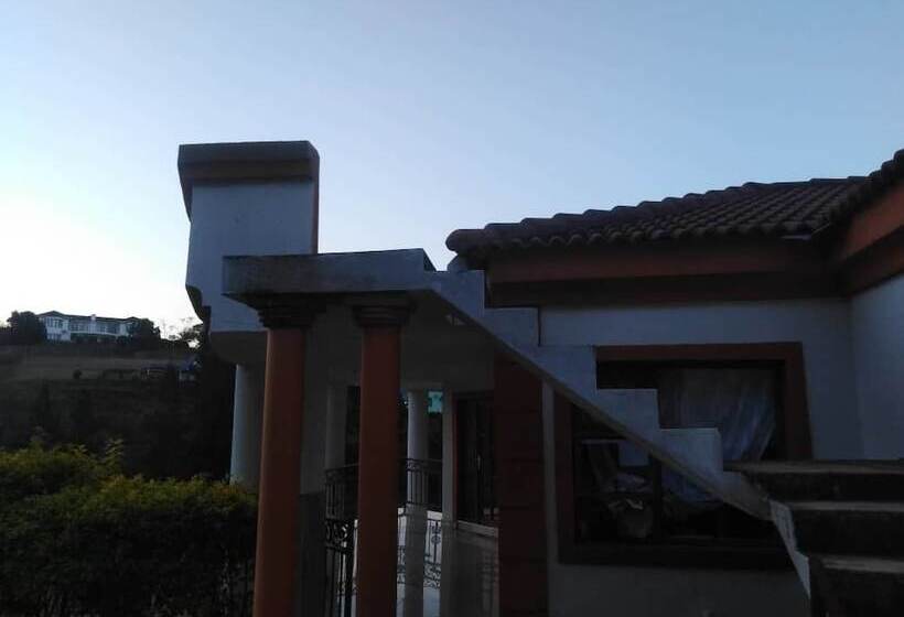 هتل Rest Camp Lodge