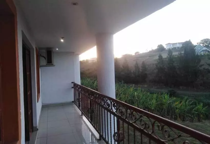 هتل Rest Camp Lodge