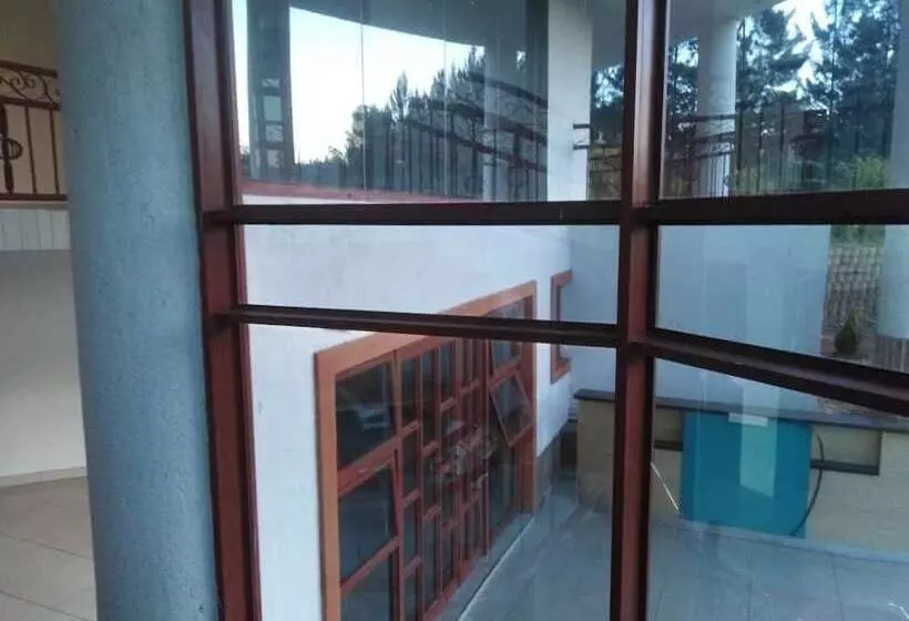 هتل Rest Camp Lodge